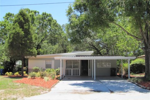 Casa en alquiler en Tampa, Florida, 3 dormitorios, 160.35 m2 № 1917333 - foto 2