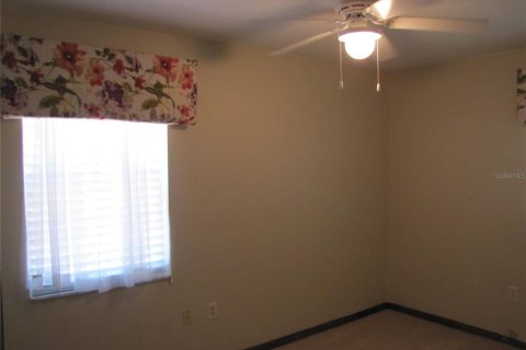 Casa en alquiler en Tampa, Florida, 3 dormitorios, 160.35 m2 № 1917333 - foto 11