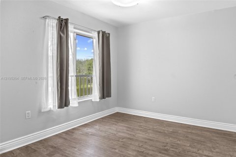 Copropriété à louer à Oakland Park, Floride: 2 chambres, 116.69 m2 № 2423264 - photo 5