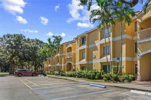 Copropriété à louer à Oakland Park, Floride: 2 chambres, 116.69 m2 № 2423264 - photo 26