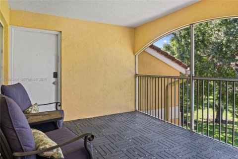 Copropriété à louer à Oakland Park, Floride: 2 chambres, 116.69 m2 № 2423264 - photo 10