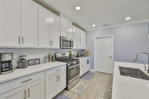 Townhouse in Wimauma, Florida 2 bedrooms, 149.94 sq.m. № 1821006 - photo 16