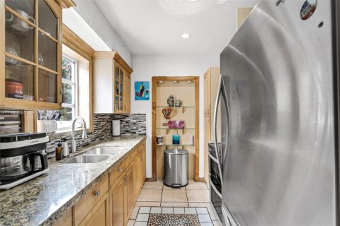 Casa en venta en Miami, Florida, 2 dormitorios, 113.15 m2 № 2000633 - foto 10