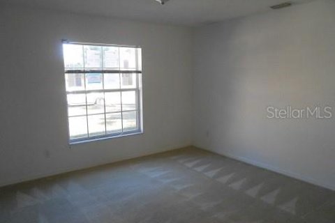 Villa ou maison à louer à North Port, Floride: 3 chambres, 166.11 m2 № 2101954 - photo 4