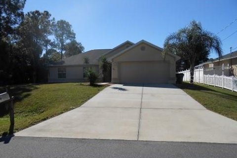 Villa ou maison à North Port, Floride 3 chambres, 166.11 m2 № 2101954