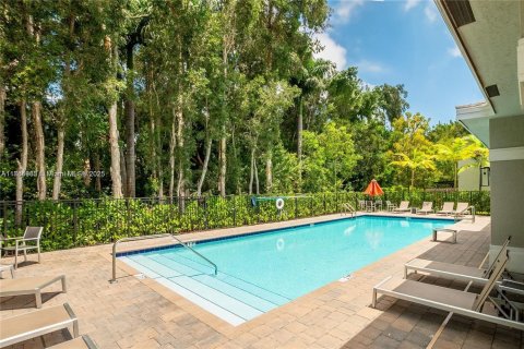 Touwnhouse à vendre à Miami Gardens, Floride: 4 chambres, 148.36 m2 № 1893231 - photo 28