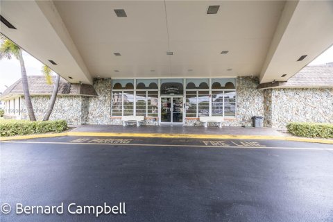 Condominio en venta en Lauderdale Lakes, Florida, 2 dormitorios, 102.38 m2 № 2055408 - foto 30