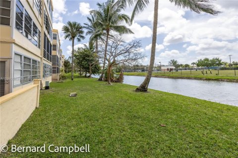 Condominio en venta en Lauderdale Lakes, Florida, 2 dormitorios, 102.38 m2 № 2055408 - foto 26