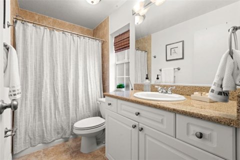 House in Saint Petersburg, Florida 3 bedrooms, 302.68 sq.m. № 2211077 - photo 26