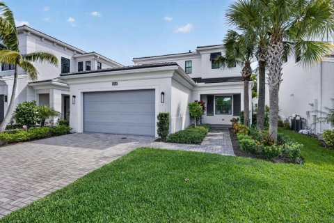 Villa ou maison à Palm Beach Gardens, Floride 3 chambres, 293.76 m2 № 2087708