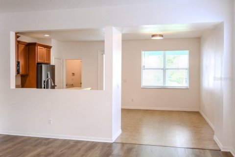 Casa en alquiler en Orlando, Florida, 3 dormitorios, 158.03 m2 № 1902776 - foto 5