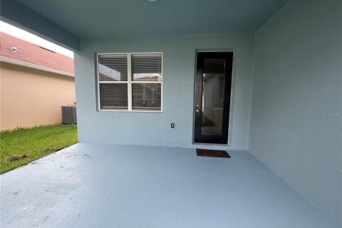 Casa en alquiler en Orlando, Florida, 3 dormitorios, 158.03 m2 № 1902776 - foto 18