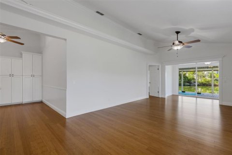 Condo in Lakeland, Florida, 3 bedrooms  № 2222672 - photo 21