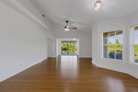 Condo in Lakeland, Florida, 3 bedrooms  № 2222672 - photo 8