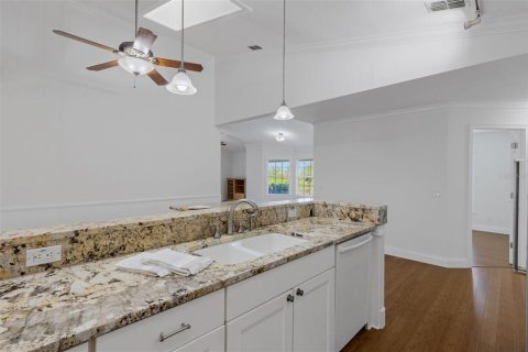 Condo in Lakeland, Florida, 3 bedrooms  № 2222672 - photo 17