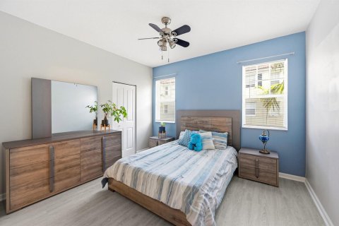 Condo in Coral Springs, Florida, 2 bedrooms  № 2078110 - photo 17