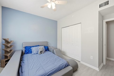 Condo in Coral Springs, Florida, 2 bedrooms  № 2078110 - photo 23