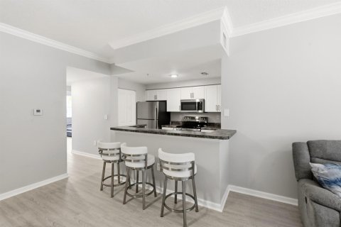 Condo in Coral Springs, Florida, 2 bedrooms  № 2078110 - photo 7