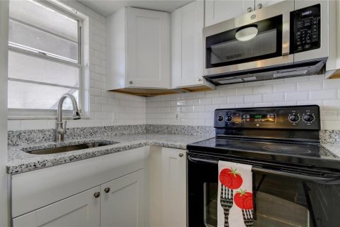 Condominio en venta en New Port Richey, Florida, 2 dormitorios, 94.48 m2 № 1817378 - foto 21