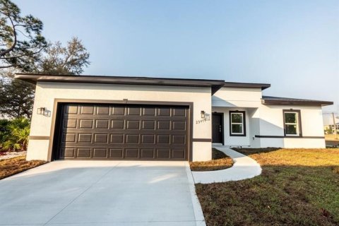 Villa ou maison à Port Charlotte, Floride 4 chambres, 170.29 m2 № 2315031