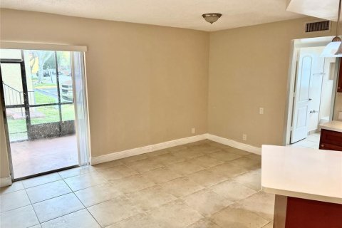 Condo in Tamarac, Florida, 3 bedrooms  № 2193004 - photo 2
