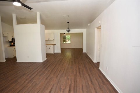 House in Avon Park, Florida 3 bedrooms, 156.63 sq.m. № 1824980 - photo 4