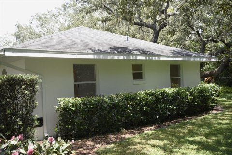 House in Avon Park, Florida 3 bedrooms, 156.63 sq.m. № 1824980 - photo 20
