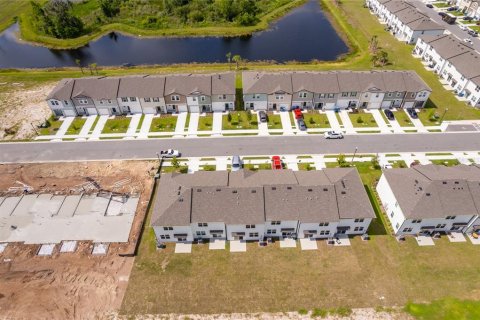 Adosado en alquiler en Davenport, Florida, 3 dormitorios, 137.5 m2 № 2202723 - foto 7