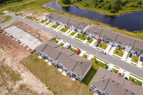 Adosado en alquiler en Davenport, Florida, 3 dormitorios, 137.5 m2 № 2202723 - foto 8