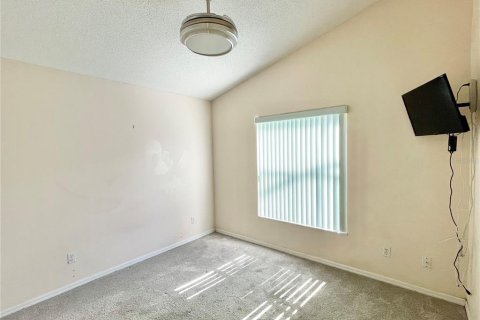 House in Kissimmee, Florida 4 bedrooms, 161.65 sq.m. № 1801778 - photo 29