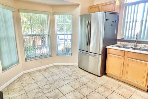 House in Kissimmee, Florida 4 bedrooms, 161.65 sq.m. № 1801778 - photo 10