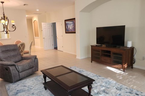 Villa ou maison à louer à Bradenton, Floride: 3 chambres, 167.22 m2 № 1833071 - photo 5
