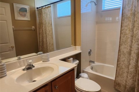 Villa ou maison à louer à Bradenton, Floride: 3 chambres, 167.22 m2 № 1833071 - photo 23