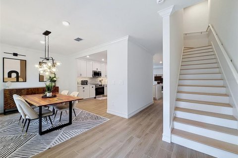 Touwnhouse à louer à Tampa, Floride: 3 chambres, 203.64 m2 № 2383919 - photo 21