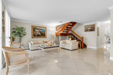 Townhouse in Doral, Florida 2 bedrooms, 132.2 sq.m. № 2003175 - photo 4