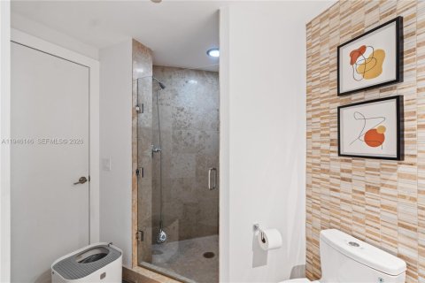 Купить кондоминиум в Майами-Бич, Флорида 2 спальни, 128.21м2, № 2055286 - фото 30