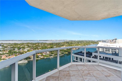 Купить кондоминиум в Майами-Бич, Флорида 2 спальни, 128.21м2, № 2055286 - фото 6