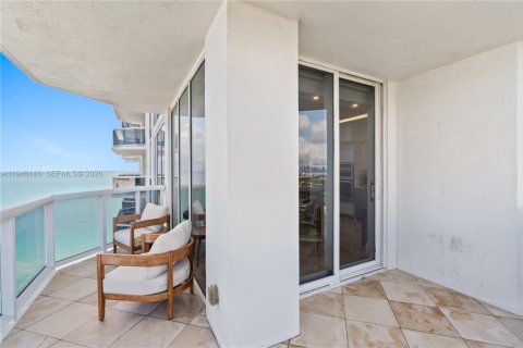 Купить кондоминиум в Майами-Бич, Флорида 2 спальни, 128.21м2, № 2055286 - фото 9