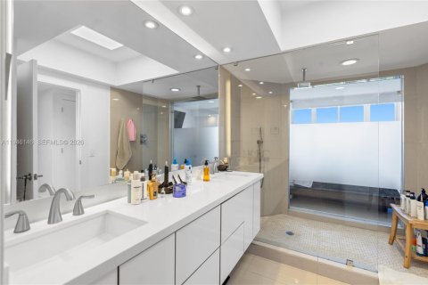 Купить кондоминиум в Майами-Бич, Флорида 2 спальни, 128.21м2, № 2055286 - фото 23