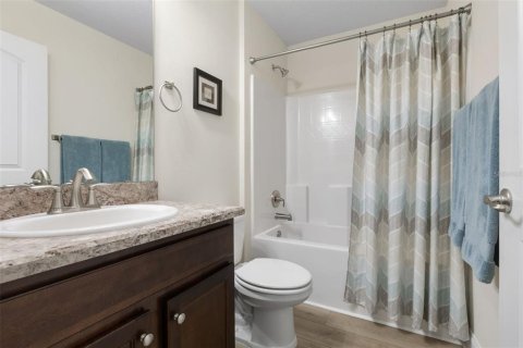 House in Palm Coast, Florida 4 bedrooms, 193.05 sq.m. № 2410080 - photo 28