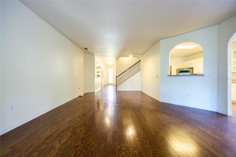 Casa en venta en Gainesville, Florida, 4 dormitorios, 227.89 m2 № 1898824 - foto 5