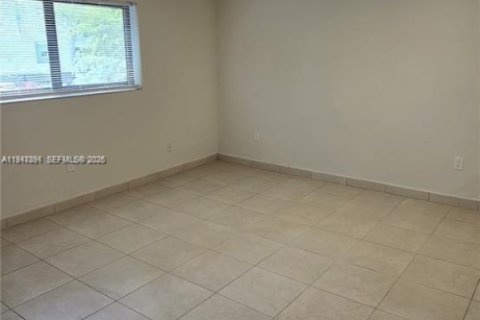 Снять в аренду квартиру в Катлер-Бей, Флорида 2 спальни, № 2004382 - фото 11