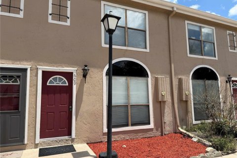 Touwnhouse à Winter Springs, Floride 2 chambres, 107.4 m2 № 2298367