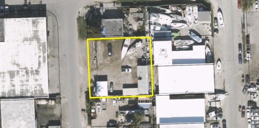 Immobilier commercial à Opa-locka, Floride 37.16 m2 № 2147397