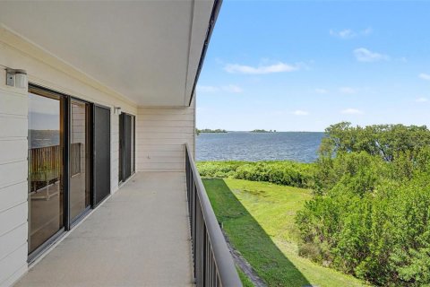 Condo in Dunedin, Florida, 2 bedrooms № 2349172 - photo 2