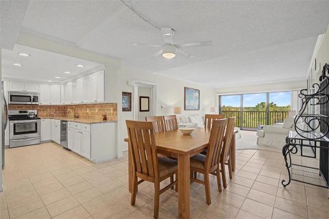 Condo in Dunedin, Florida, 2 bedrooms № 2349172 - photo 5