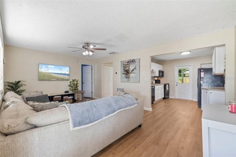Copropriété à vendre à Pinellas Park, Floride: 1 chambre, 59.64 m2 № 1841730 - photo 2