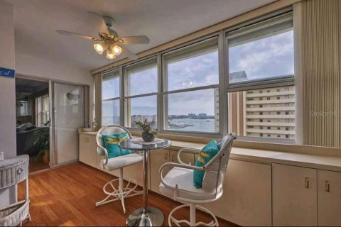 Condominio en alquiler en Saint Petersburg, Florida, 2 dormitorios, 103.59 m2 № 2156551 - foto 8