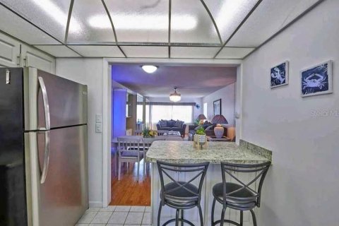 Condominio en alquiler en Saint Petersburg, Florida, 2 dormitorios, 103.59 m2 № 2156551 - foto 26