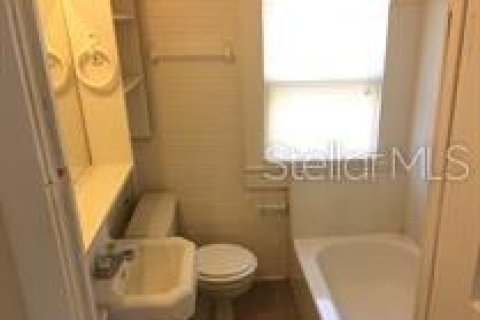 Villa ou maison à louer à Leesburg, Floride: 1 chambre, 65.22 m2 № 2211536 - photo 7